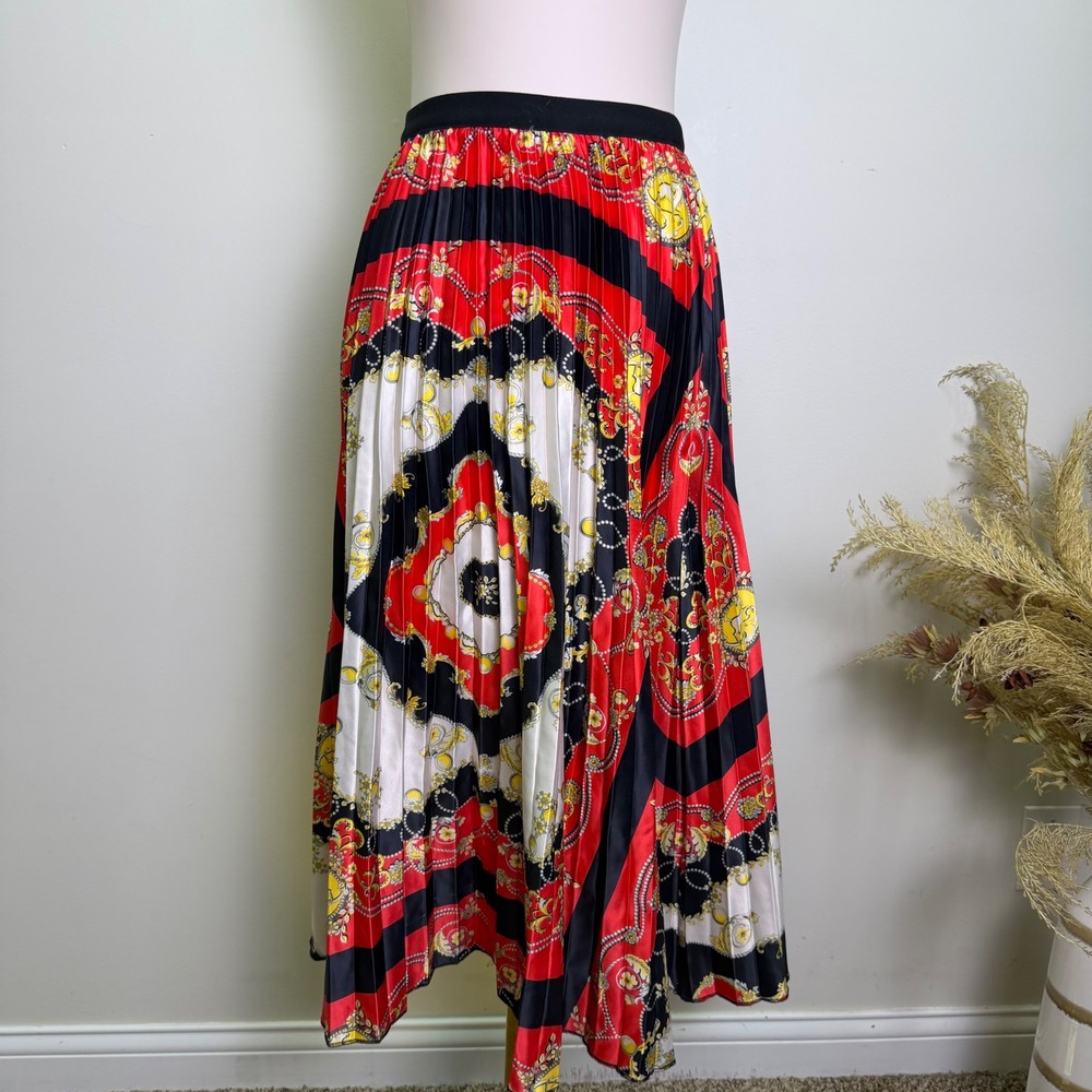Touch Me Size L Red Black Chain & Scarf Print Satin Pleated Midi Skirt